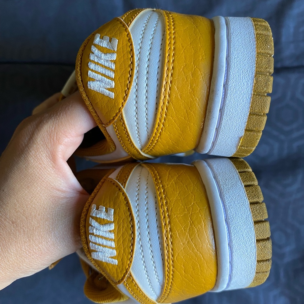 Nike low next nature Kids phantom gold suede and White Sneakers - Picture 3 of 10